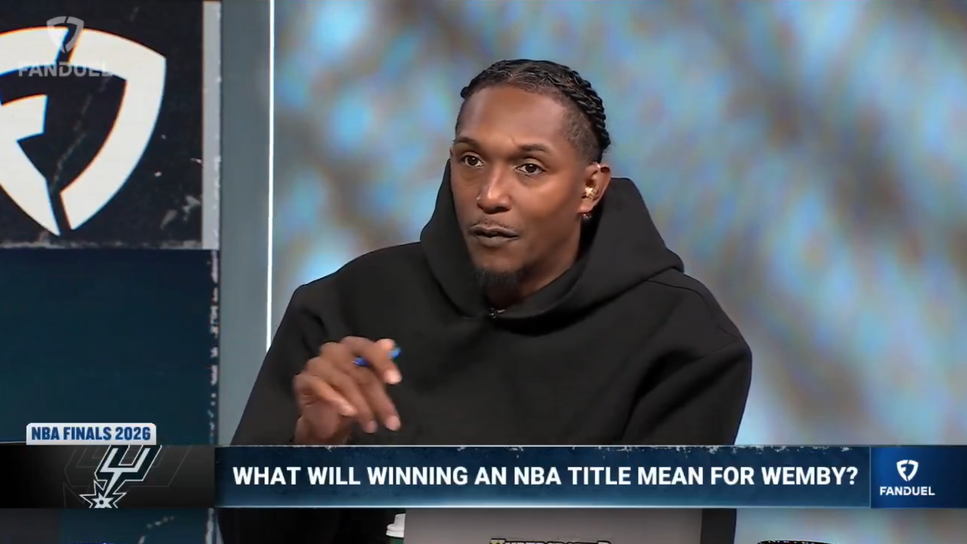 世界杯手机观看-NBA超级第六人:文班只需要一枚总冠军戒指,就能成为联盟第一人